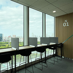 17階北側イートインの拡大写真を見る